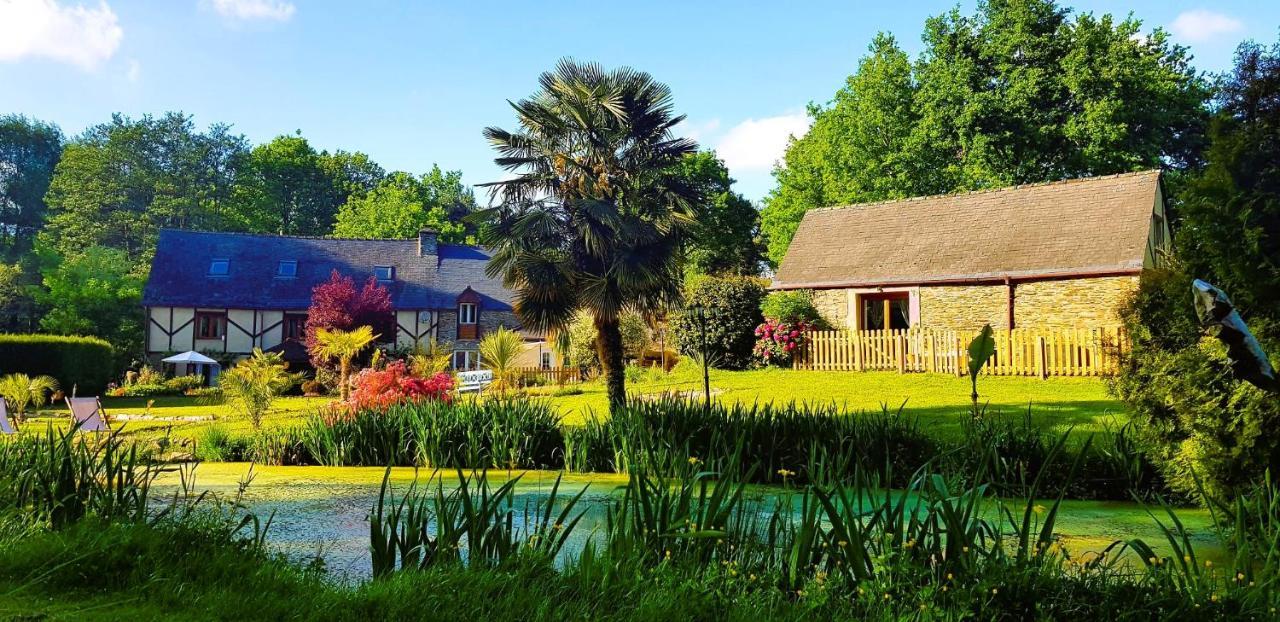 Le Vieux Moulin Gites - Detached Cottage With Garden Views And Pool Guégon 外观 照片